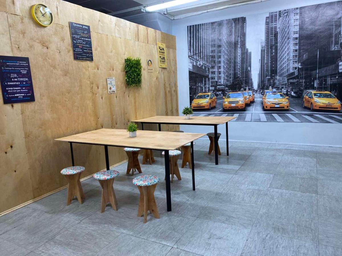 Ihotel Шулявський Kijev Kültér fotó